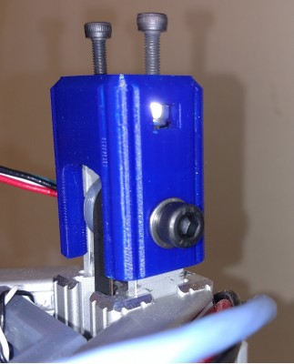 IMG_20151206_053349983.jpg (269.14 KiB) Viewed 23640 times Installed - Side