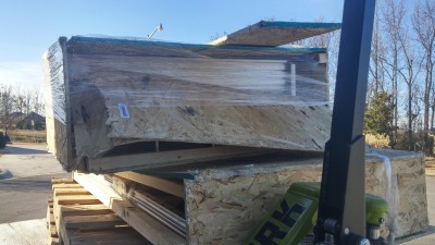 2016-12-28 09.49.09.jpg (3.23 MiB) Viewed 16730 times The crates were supposed to each be on their own pallet. Instead this showed up and was refused.