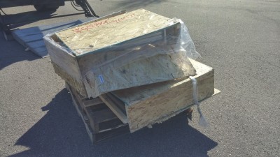 The crates were supposed to each be on their own pallet. Instead this showed up and was refused.