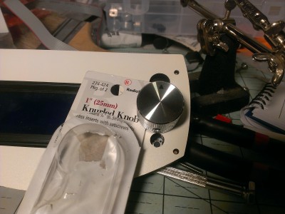 IMAG1284.jpg (2.14 MiB) Viewed 14927 times Radioshack knob