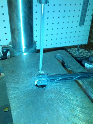IMG_20130605_205159.jpg (2.04 MiB) Viewed 31987 times Delta file in a drill press. (Sorry about the white balance.)