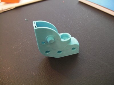 rounded corner had no support, base is very flat