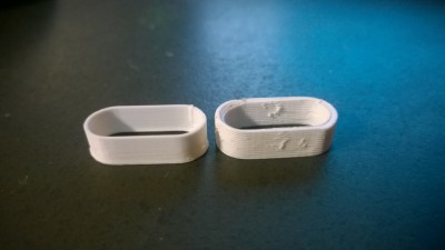Slic3r v Cura Calibration Slot.jpg