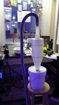 2014-09-20 20.50.45.jpg (1.35 MiB) Viewed 16457 times This is how it looks on my small bucket. As I mostly do PCBs and 6061 Aluminum, I did not need a large bucket. Notice it is grounded also by a screw towards the base. That made a huge difference also.