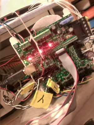 Closeup to show that &quot;Heat2-Bed&quot; has nothing connected.