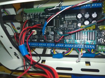 WP_20150129_22_27_49_Pro.jpg (554.39 KiB) Viewed 5113 times only 3 wires per stepper! would be less