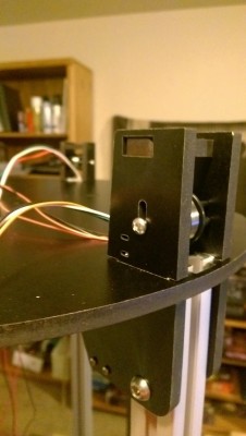 IMAG0200.jpg (601.56 KiB) Viewed 13016 times Top support, w/ the sheet metal screw in the bottom slot.